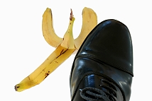 banana_shoe_214w